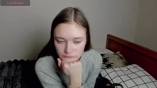 Snapshot of Elina_X chatting on 03/04/26, 10:05 Elina X online show from 03/04/26, 10:05