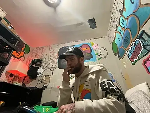 Snapshot of gothboiplzty chatting on 02/06/26, 11:57 gothboiplzty online show from 02/06/26, 11:57