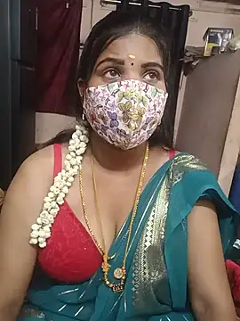 Snapshot of Madhusri_Tamil_Telugu chatting on 06/19/26, 05:39 Madhusri Tamil Telugu online show from 06/19/26, 05:39