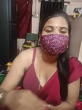 Snapshot of Madhusri_Tamil_Telugu chatting on 06/24/26, 04:06 Madhusri Tamil Telugu online show from 06/24/26, 04:06
