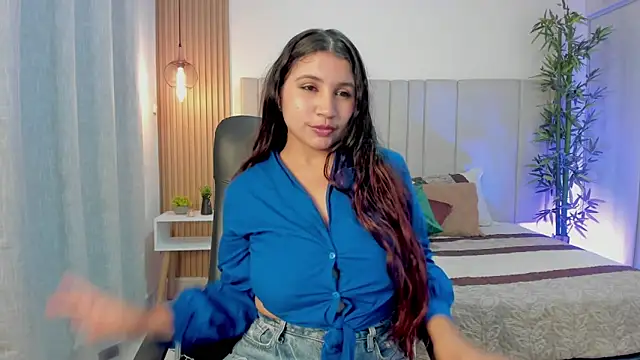 Snapshot of Victoria_Rosee chatting on 05/09/26, 12:54 Victoria Rosee online show from 05/09/26, 12:54