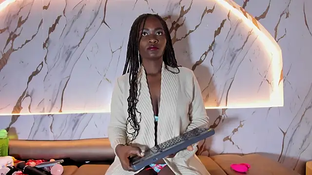 Nahomi Williams  online show from 03/09/26, 12:53