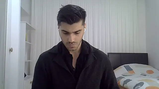 Snapshot of ciceroable chatting on 02/15/26, 10:06 ciceroable online show from 02/15/26, 10:06