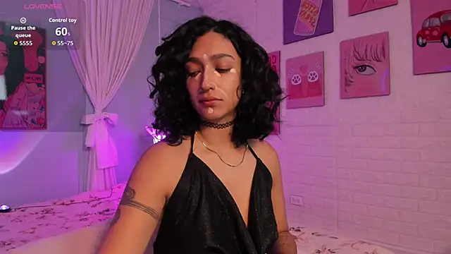 Cleo Foxx online show from 04/14/26, 11:49