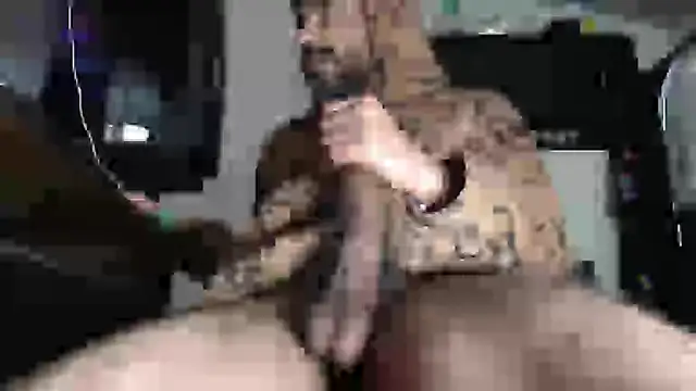 Snapshot of Arabianboyq chatting on 09/29/25, 06:07 Arabianboyq online show from 09/29/25, 06:07