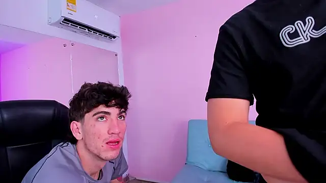 Snapshot of Bad_Boys777 chatting on 02/07/26, 08:23 Bad Boys777 online show from 02/07/26, 08:23