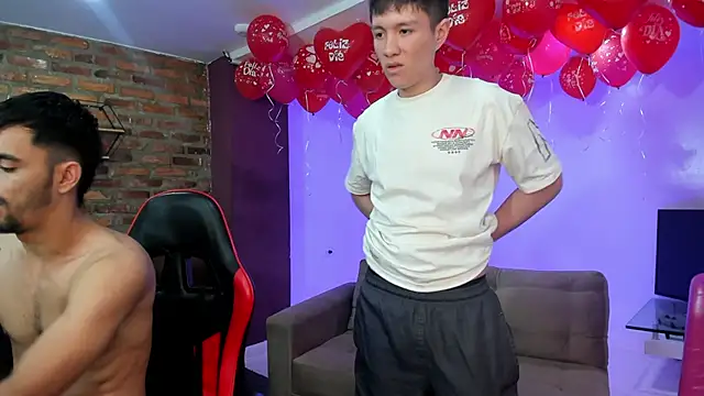 Snapshot of Bad_Boys777 chatting on 02/17/26, 09:43 Bad Boys777 online show from 02/17/26, 09:43