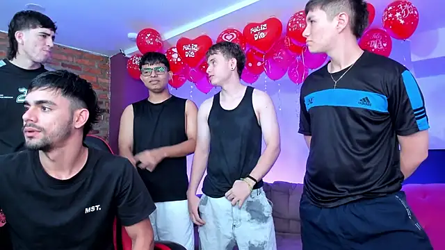 Snapshot of Bad_Boys777 chatting on 02/18/26, 09:55 Bad Boys777 online show from 02/18/26, 09:55