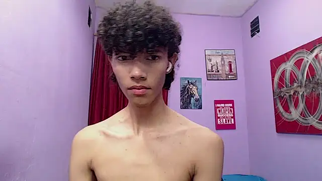 bigcock twinks online show from 04/15/26, 07:43