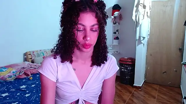 Snapshot of _Shanell chatting on 04/29/26, 07:31 Shanell online show from 04/29/26, 07:31