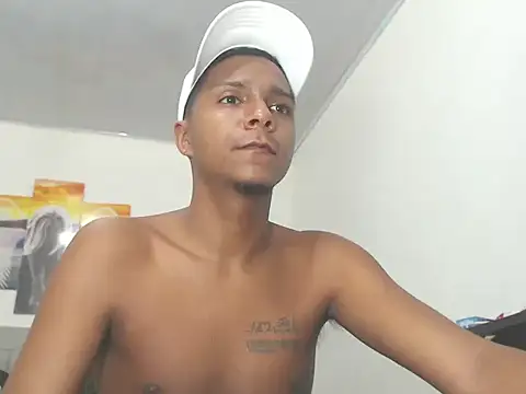 hotboyluxe online show from 02/12/26, 06:25