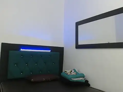 hotboyluxe online show from 05/11/26, 12:22