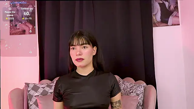 dakotacollins  online show from 04/01/26, 01:50