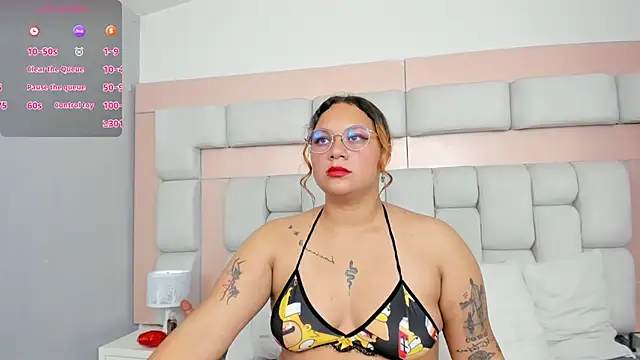 Laurent glass online show from 02/26/26, 12:48