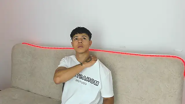  Alex Colton online show from 04/10/26, 10:03