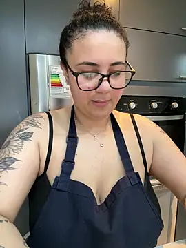 BabyChanntal online show from 03/31/26, 02:17