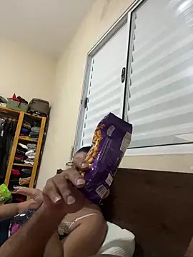 Renataalves online show from 03/28/26, 04:34