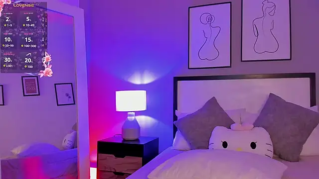 QueenRose    online show from 04/09/26, 02:44