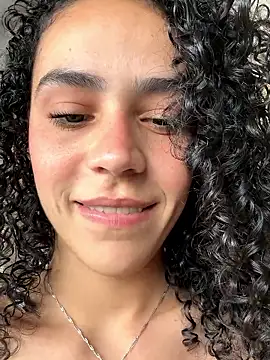 SirenStell0 online show from 04/06/26, 05:25