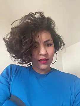 eva luz online show from 02/25/26, 12:59