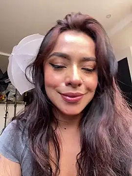 Snapshot of foxxy_lover chatting on 02/28/26, 07:15 foxxy lover online show from 02/28/26, 07:15