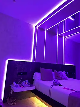 MelaFoxx online show from 03/29/26, 09:15