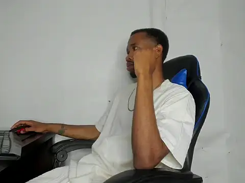 Kofi exotic 2 online show from 05/27/26, 11:57