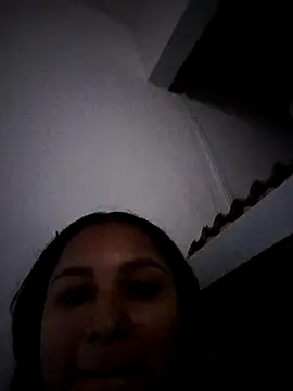 Snapshot of LiaRose- chatting on 07/17/26, 01:45 LiaRose- online show from 07/17/26, 01:45