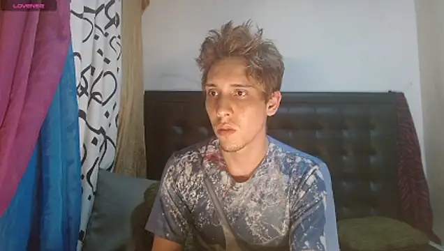 DannyParker  online show from 05/01/26, 03:00