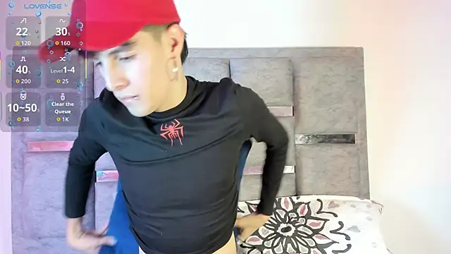 axxxel twink online show from 05/09/26, 01:11