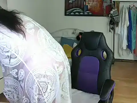 Sylly online show from 02/27/25, 12:13