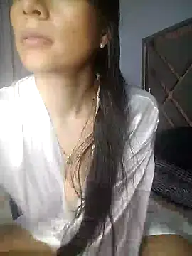 EvaMiranda online show from 04/01/26, 02:45