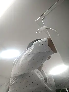 EvaMiranda online show from 04/07/26, 09:37