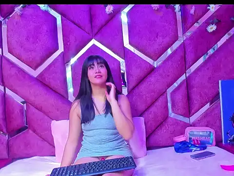 Luna Staar69 online show from 02/17/26, 03:14