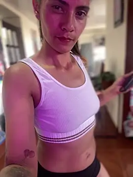 Esperanza GS online show from 02/09/26, 08:46