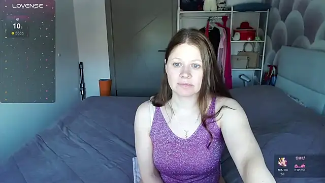 Snapshot of Aleksasamuii chatting on 02/23/26, 06:33 Aleksasamuii online show from 02/23/26, 06:33