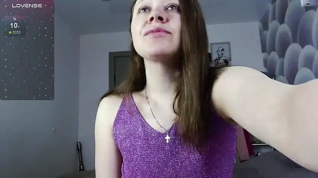 Aleksasamuii online show from 03/17/26, 10:24