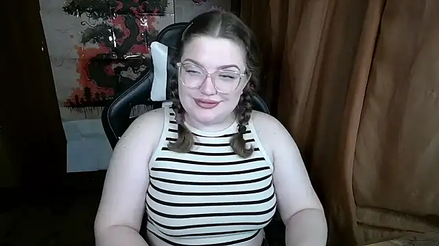 Teasing Dora online show from 04/21/26, 10:12