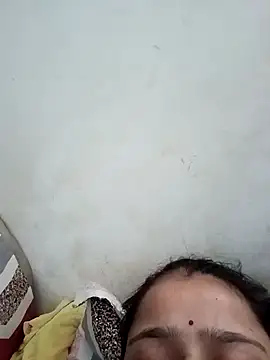 Snapshot of khushi_rawat chatting on 03/03/26, 05:02 khushi rawat online show from 03/03/26, 05:02