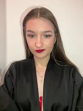 Snapshot of Green_eyes_lady chatting on 02/14/26, 12:24 Green eyes lady online show from 02/14/26, 12:24