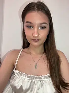 Snapshot of Green_eyes_lady chatting on 02/24/26, 11:08 Green eyes lady online show from 02/24/26, 11:08