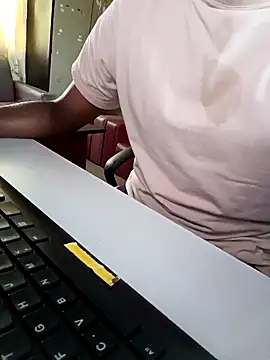 Snapshot of Thirusappi chatting on 02/11/26, 08:19 Thirusappi online show from 02/11/26, 08:19