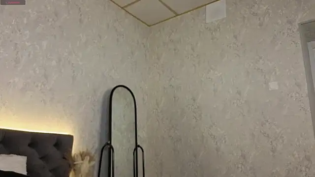 Scarle Whisper online show from 03/21/26, 01:10