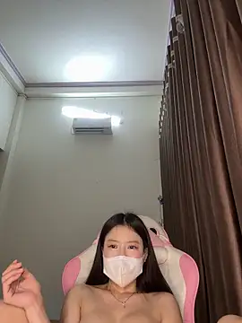 Snapshot of wang1472581 chatting on 03/03/26, 09:15 wang1472581 online show from 03/03/26, 09:15