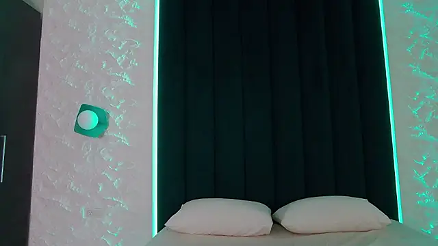 Snapshot of Ivy_Allen chatting on 02/20/26, 05:57 Ivy Allen online show from 02/20/26, 05:57