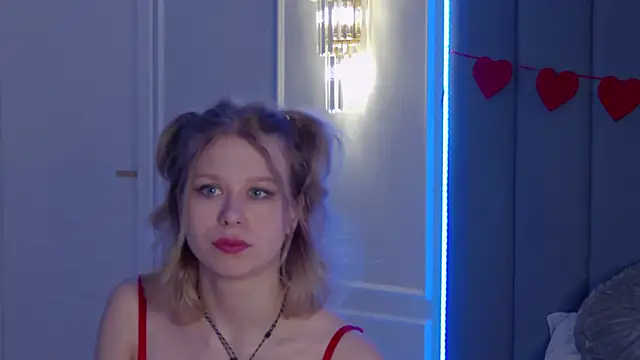 Snapshot of Ivy_Allen chatting on 02/23/26, 06:16 Ivy Allen online show from 02/23/26, 06:16