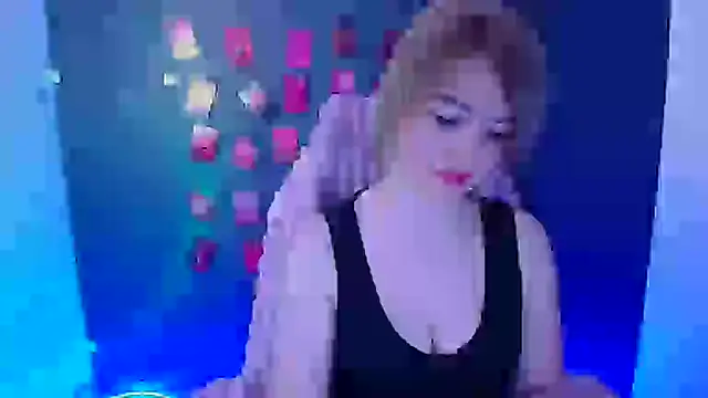 CuttieEmma online show from 02/14/26, 06:43