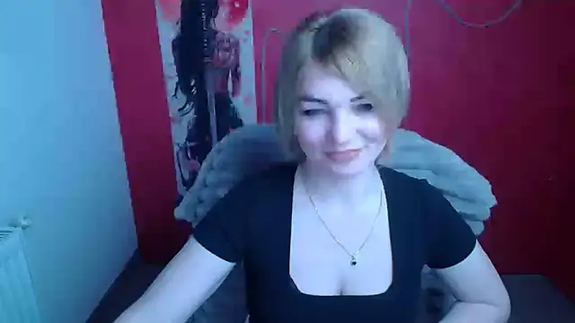 CuttieEmma online show from 03/02/26, 07:15