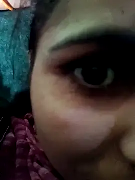 Priyakoli4568 online show from 04/13/26, 08:09