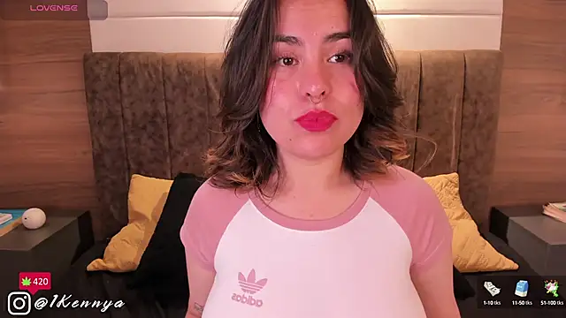 Kennya Rodriguez online show from 12/15/24, 07:13